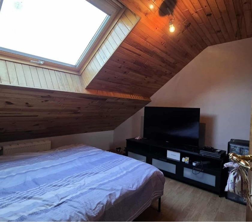 Location appartement Bertrix - Photos Vivastreet ACREMONT : appartement 2e étage, 1ch, +-45m² avec parking.