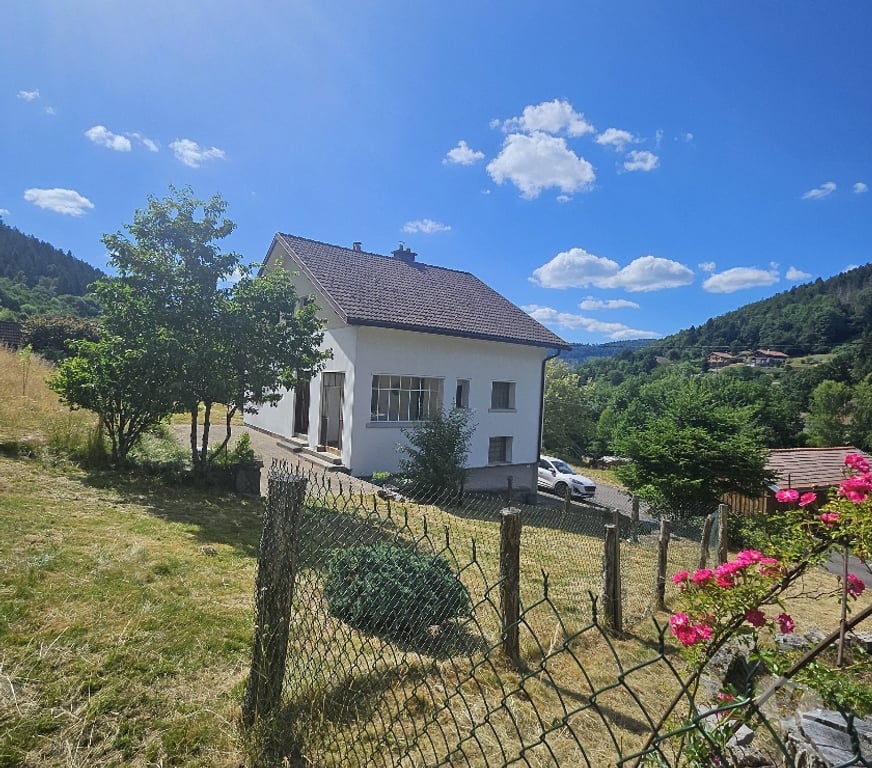 Annonce maison France - Photos Vivastreet ST MAURICE SUR MOSELLE (Vosges - France) - MAISON 6 pièces