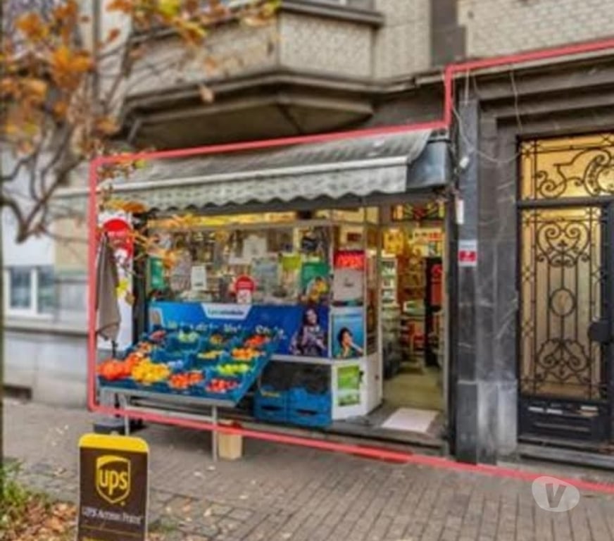 Annonce maison Molenbeek-Saint-Jean - Photos Vivastreet Commerce et appartement à vendre
