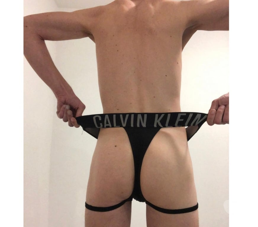 Gay Charleroi Monceau-sur-Sambre - Photos Vivastreet J’attends vos bites maintenant