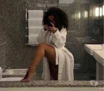 Femme jolie cherche femme jolie et sensuelle