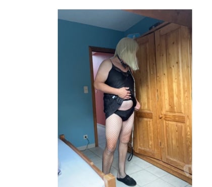 Gay Ermeton-sur-Biert Mettet - Photos Vivastreet Suis salope j’aime suer