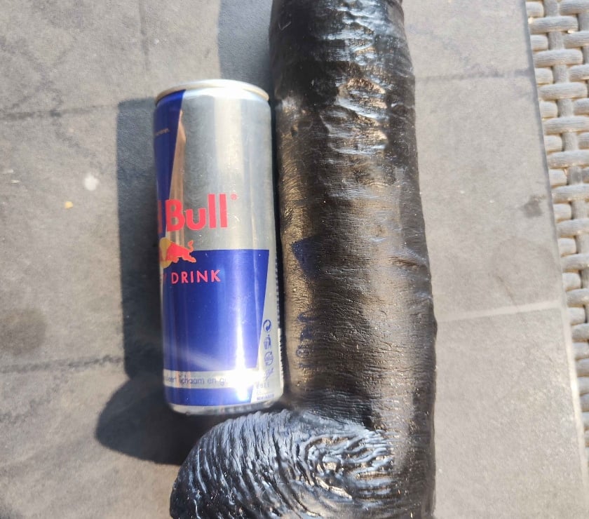 Big dildo pour femme gourmande