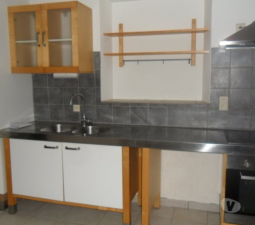 Location appartement Bertrix - Photos Vivastreet Appartement à louer 87, rue de la Gare à 6880 Bertrix