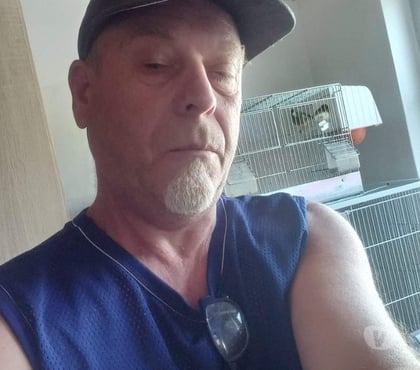 Hommes > Femmes - Photos Vivastreet Homme 63 ans recherche femme sérieuse