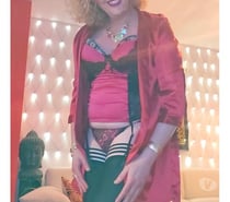 Belle trav sexy feminine blonde passive recoit
