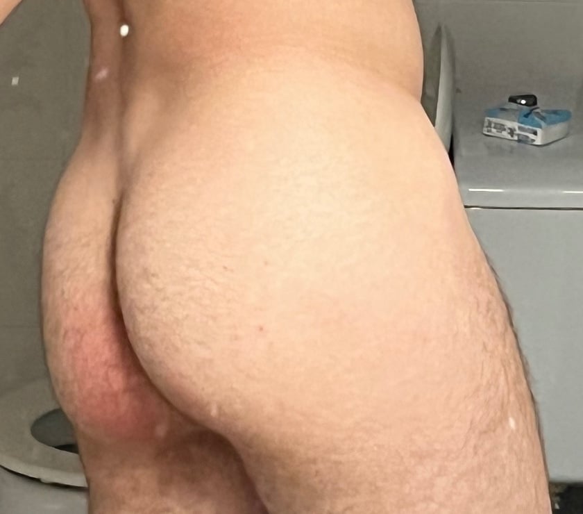 Qui me pisse au cul ?
