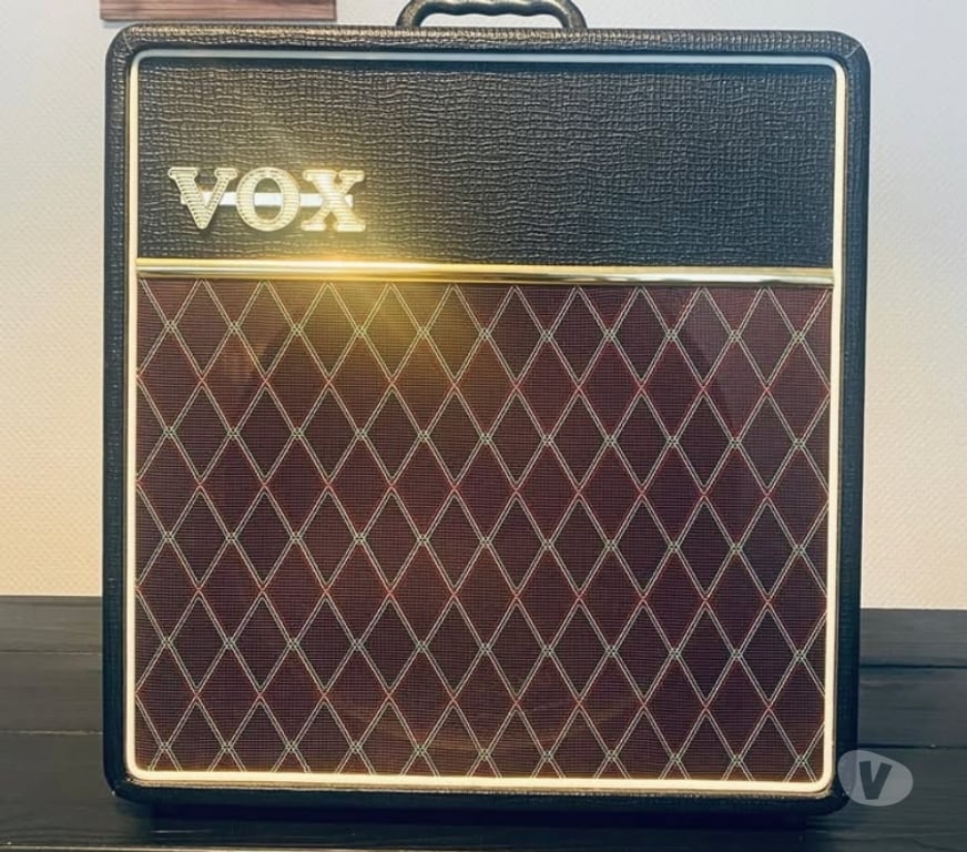 Instruments de musique Arlon Bonnert - Photos Vivastreet Vox AC4C1-12 – État impeccable