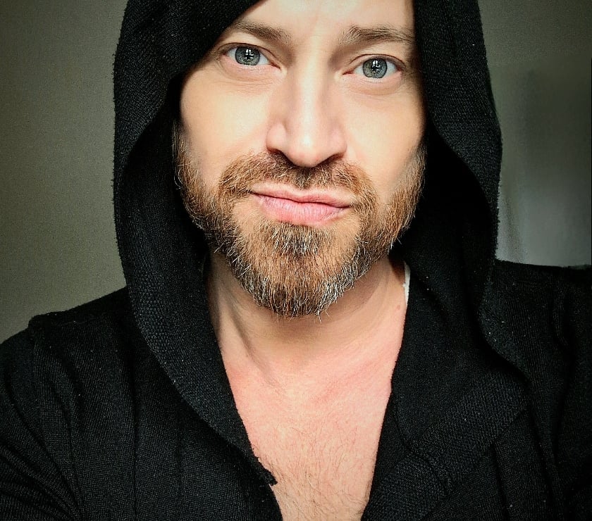 Gay Escorts Namur Beez - Photos Vivastreet Masseur erotique homme pour homme