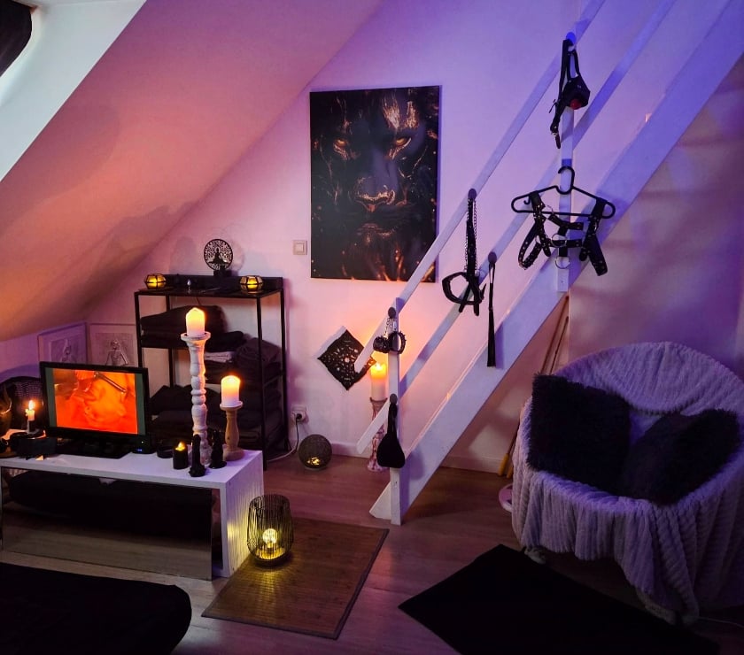 Gay Escorts Namur Beez - Photos Vivastreet Masseur erotique homme pour homme