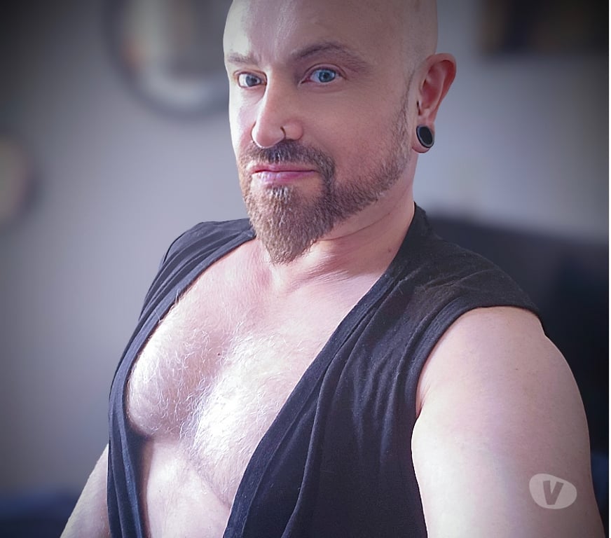 Gay Escorts Namur Beez - Photos Vivastreet Masseur erotique homme pour homme