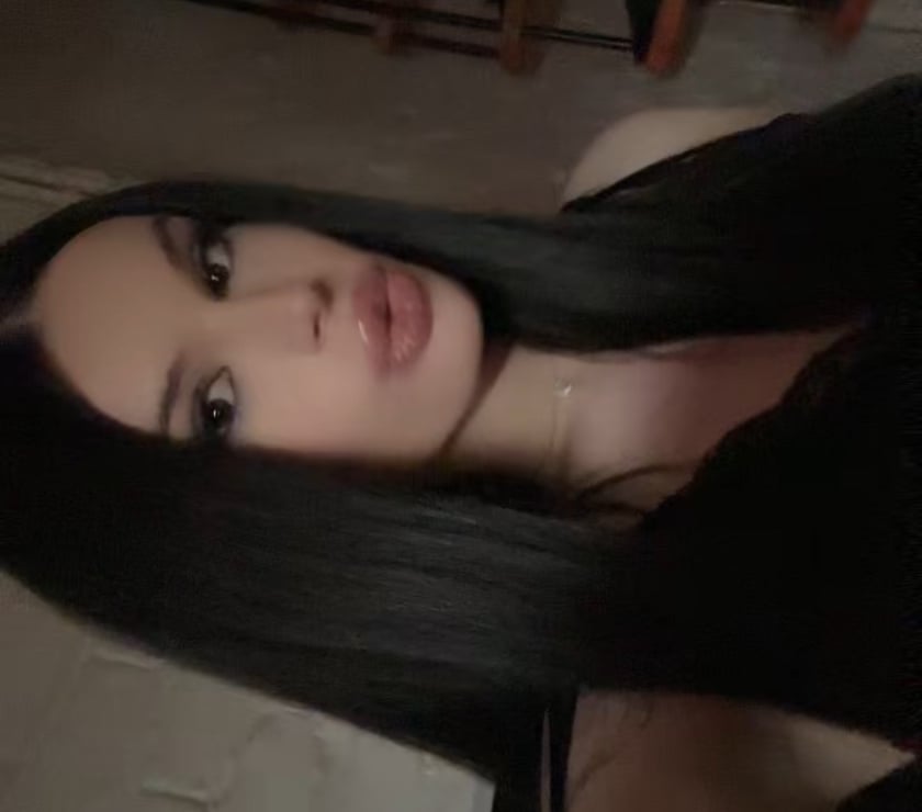 Femme trans Mya 🩷