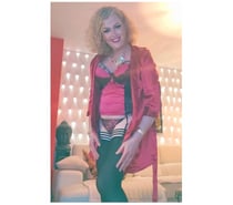 Belle trans sexy feminine passive recoit now