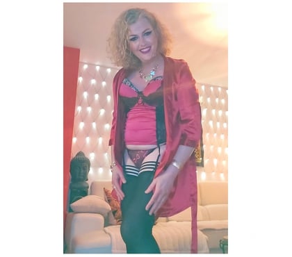 Gay Liège-Centrum Liège - Photos Vivastreet Belle trans sexy feminine passive recoit now