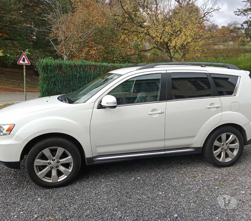 Voiture à vendre Gembes - Photos Vivastreet Mitsubishi outlander