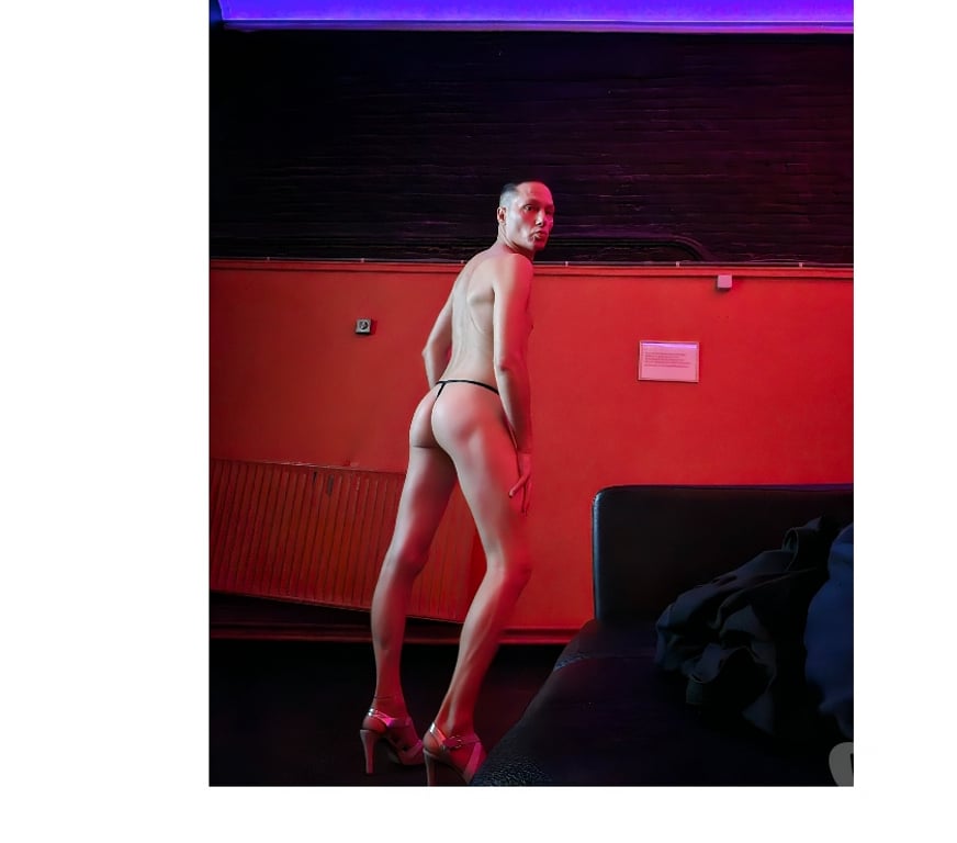 Gay Liège Liège-Centrum - Photos Vivastreet Chienne en chaleur au midi-minuit