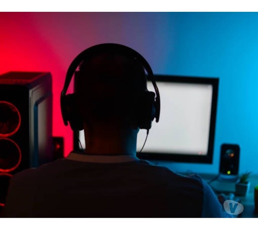 Gay Schaerbeek - Photos Vivastreet Perds pas ton temps devant l'écran ! (pour 18 à 26 ans)