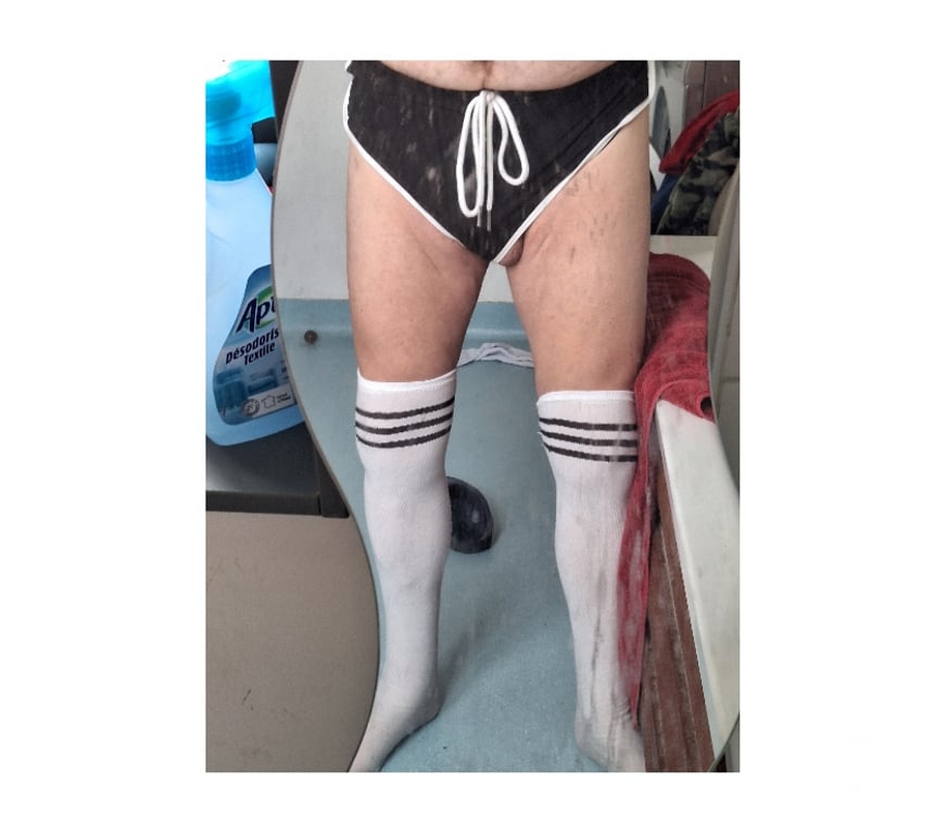 Gay Charleroi Charleroi-Centrum - Photos Vivastreet Qui je suce et me baise cette nuit ?