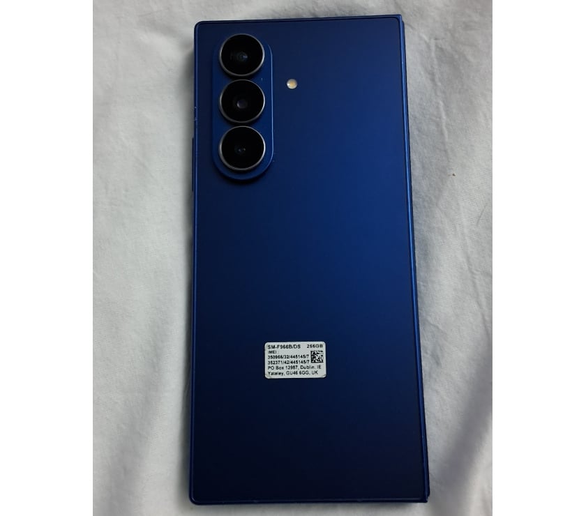 Téléphonie Liège Liège-Centrum - Photos Vivastreet SAMSUNG GALAXY Z FOLD 7 250GB + GARANTIE