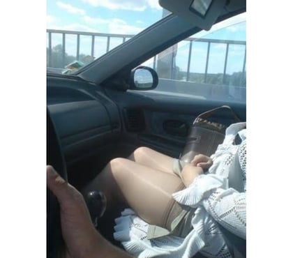 plan cul gratuit Ghlin Mons - Photos Vivastreet Exhibe sur parkings le soir