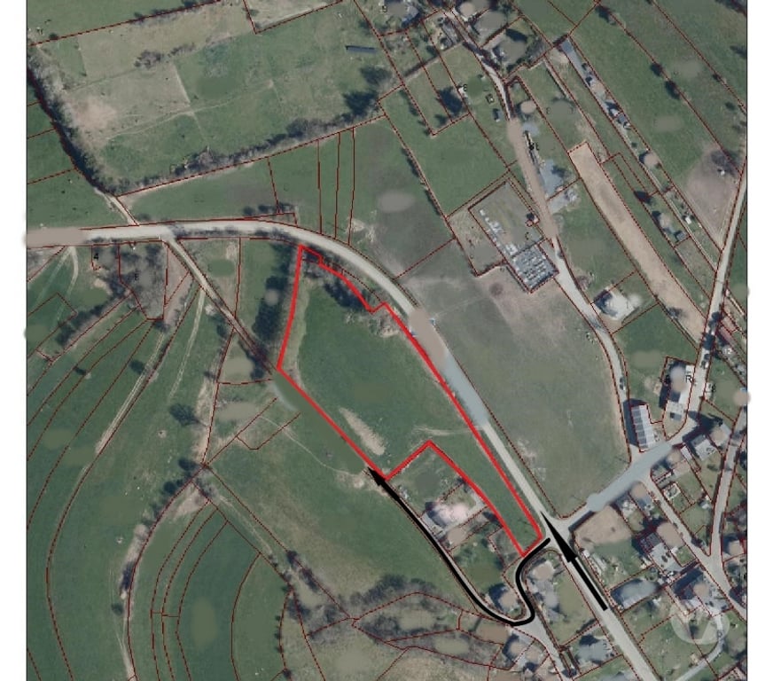 Terrains à vendre Bouillon Dohan - Photos Vivastreet Grand terrain à vendre de + - 1 ha 33 ares 98 ca