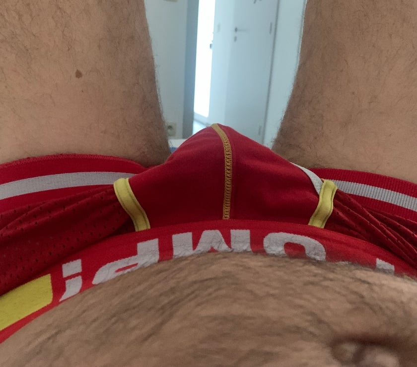 Je reçois à morlanwelz max 45 ans