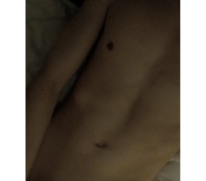 Jh 22 ans passif cherche actif *UNIQUEMENT*