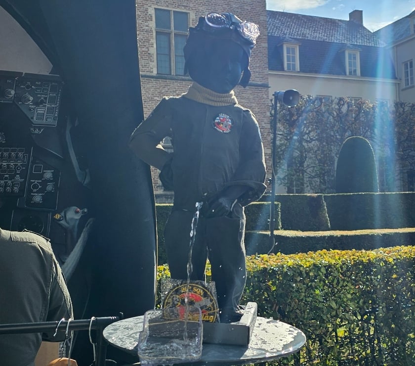 Rencontre gay Bruxelles-Centrum Bruxelles (Brussels) - Photos Vivastreet Plan branle soft à plan plus vicieux