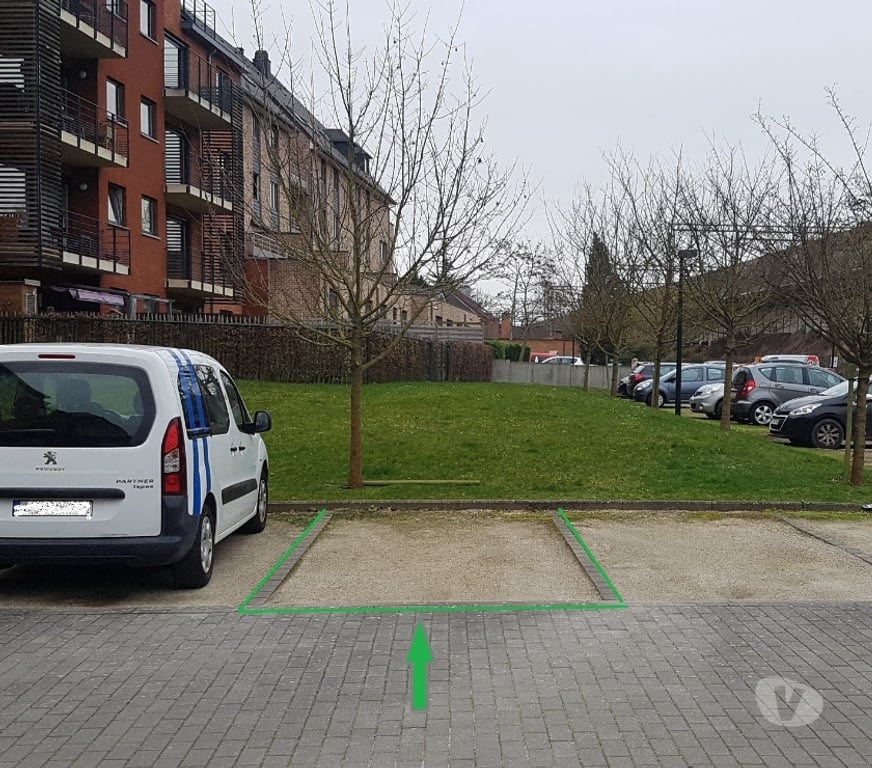 Location parking & garage Ottignies-Louvain-la-Neuve Ottignies - Photos Vivastreet Emplacement parking _ Ottignies-Louvain-la-Neuve (1340)