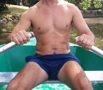 Reçois jeune femme étudiante en glory hole chez moi