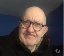 Ch femme seule pour realiser plein chose sous ça douche