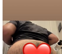 Cherche h actif qui reçois à bxl