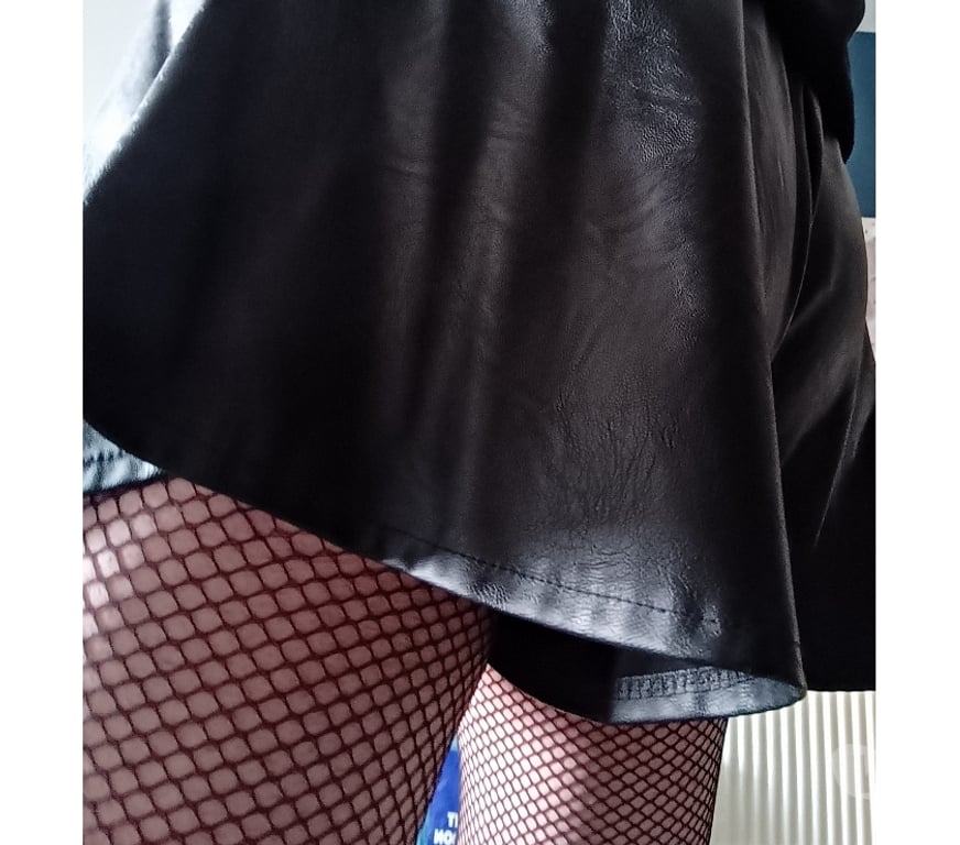 Gay Liège Liège-Centrum - Photos Vivastreet Anne, travestie sera jeudi à 13h au ciné Midi-Minuit