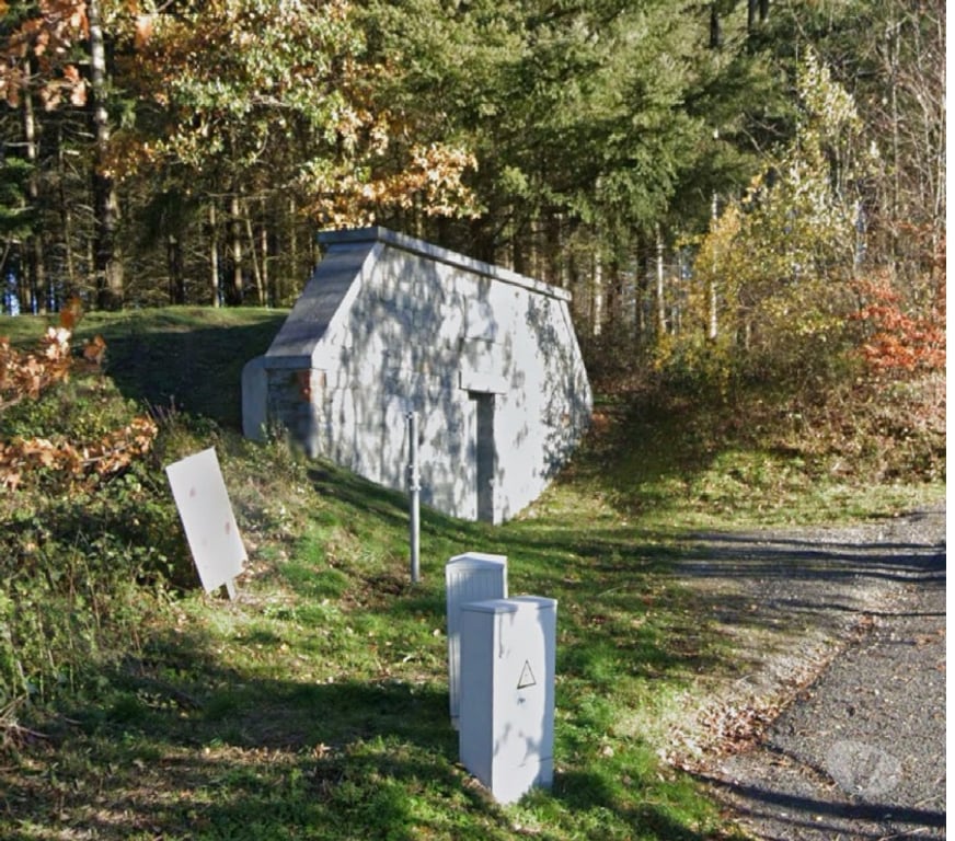 Gay Marche-en-Famenne - Photos Vivastreet Sui me rentre la langue dans mon cul bien écarter