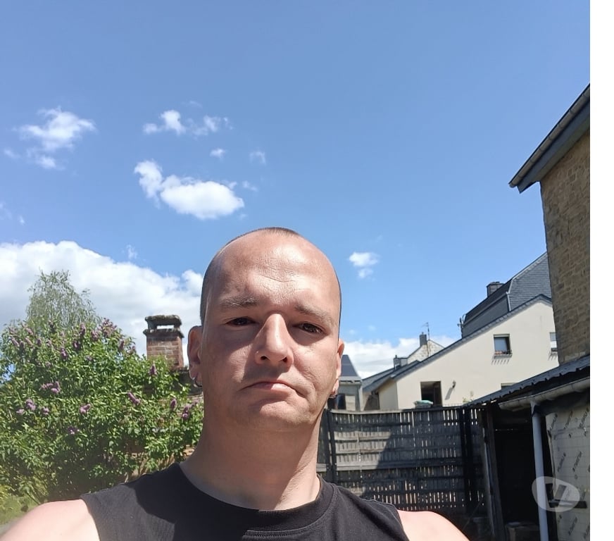 Gay Bertrix - Photos Vivastreet Passif recherche gros nounours