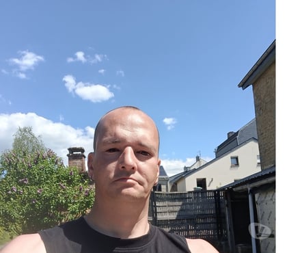 Rencontre gay - Photos Vivastreet Passif recherche gros nounours