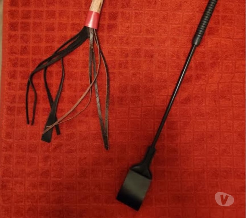 Escort Arlon Bonnert - Photos Vivastreet A METZ Olivia TV Fetish High Heels 30 cm massage Xxxx