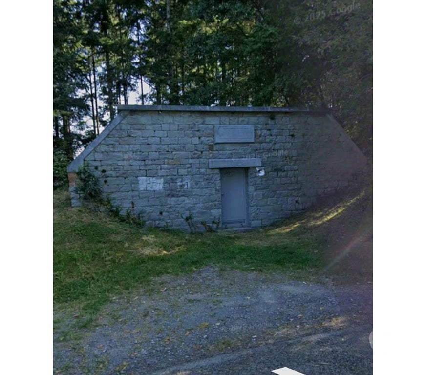 Gay Marche-en-Famenne - Photos Vivastreet Je suis tjs dispo nu pour me faire lécher mon cul écarter