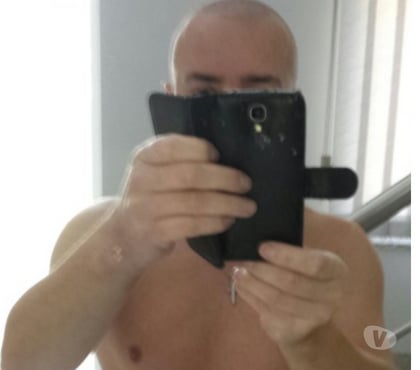 Gay - Photos Vivastreet Moi 42 actif sportif bien foutu reçois novice c1+