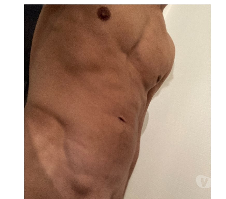 exhib Liège Liège-Centrum - Photos Vivastreet lécheure de jolis pieds