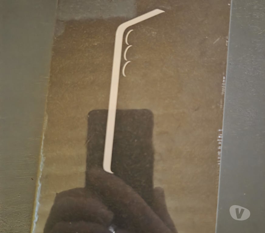 Téléphonie Arville - Photos Vivastreet samsung s25 et galaxy watch8 neuf et emballe a vendre