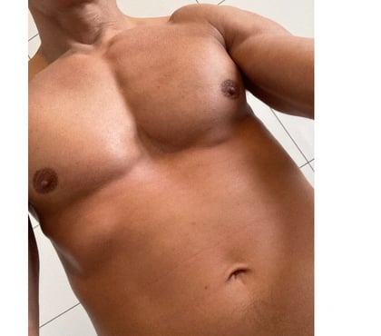 plan cul gratuit Liège-Centrum Liège - Photos Vivastreet masse sniffe et lèche vos jolis pieds