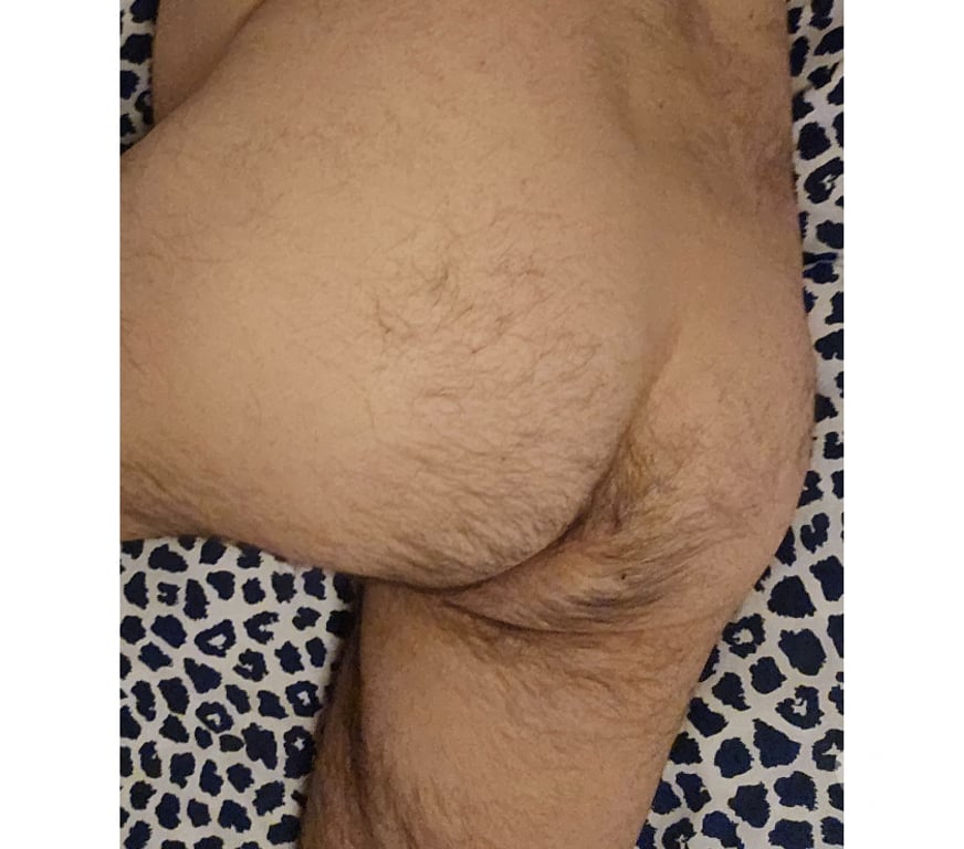 Gay Woluwe-Saint-Lambert - Photos Vivastreet H mature(55) cherche actif pour sodomie