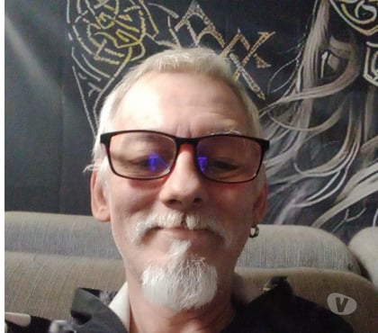 Rencontre gay - Photos Vivastreet Bi passif cherche actif .