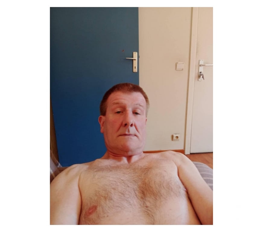 Gay Seneffe Arquennes - Photos Vivastreet mec passif reçois mec actif bi ou gay