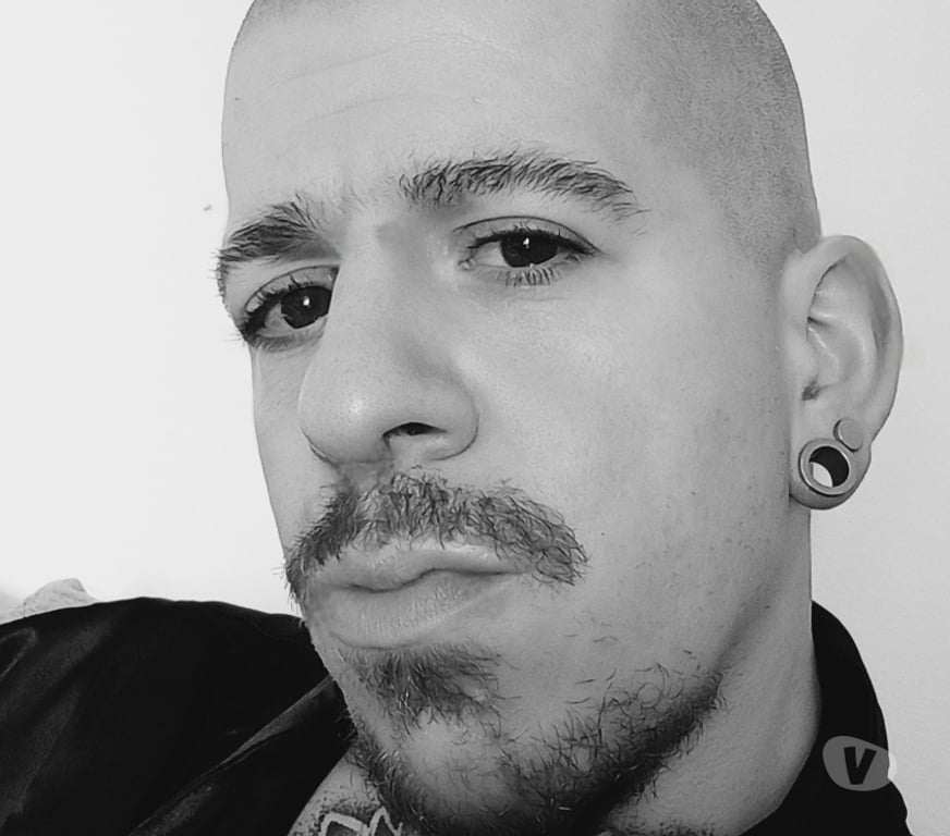 Gay Escorts Namur Beez - Photos Vivastreet Masseur tantra uniquement pour homme.