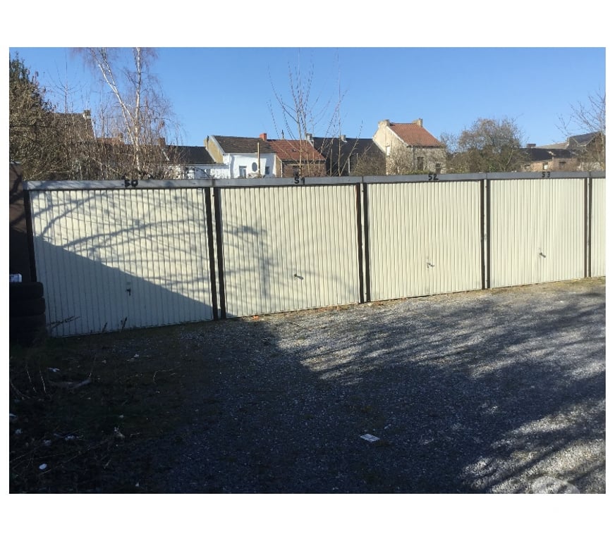 Vente parking Gilly Gilly-Centrum - Photos Vivastreet 4 garages ( box ) à vendre région Charleroi