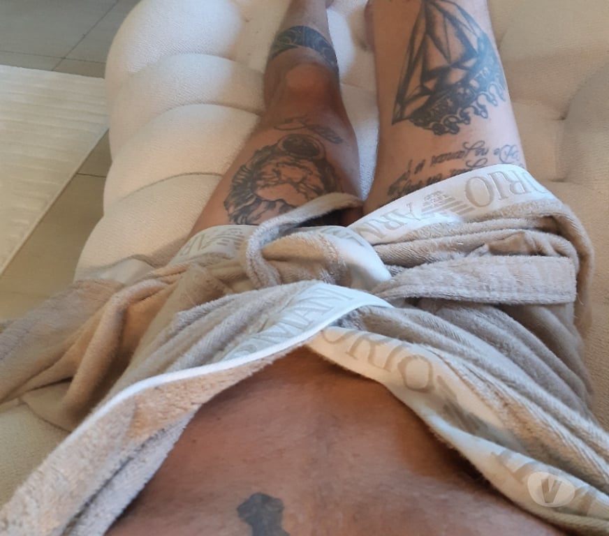 Gay Charleroi Mont-sur-Marchienne - Photos Vivastreet Passif reçois à 4pattes yeux bander