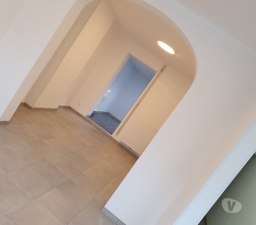 Annonce maison Mons Nimy - Photos Vivastreet 🏡 Maison familiale 3 façades rénovée à Nimy