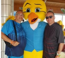 qui aime regarder gay se faire soumettre